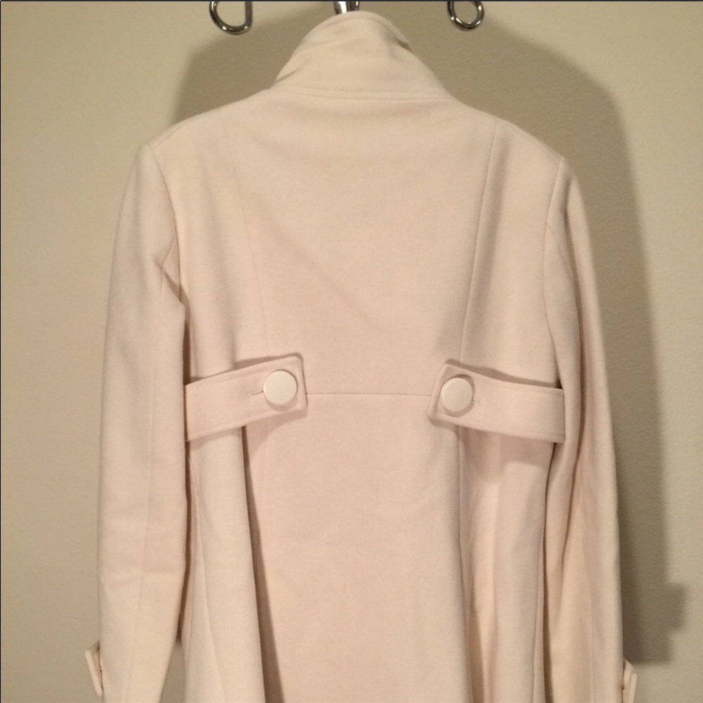 Coat white - Picture 3 of 4